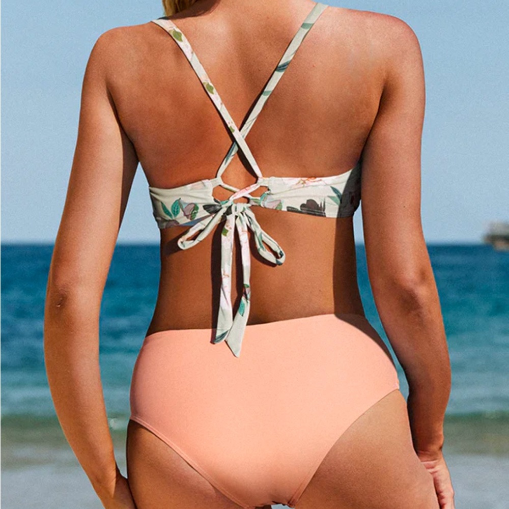 NWT Beachsissi suit - Picture 2 of 3